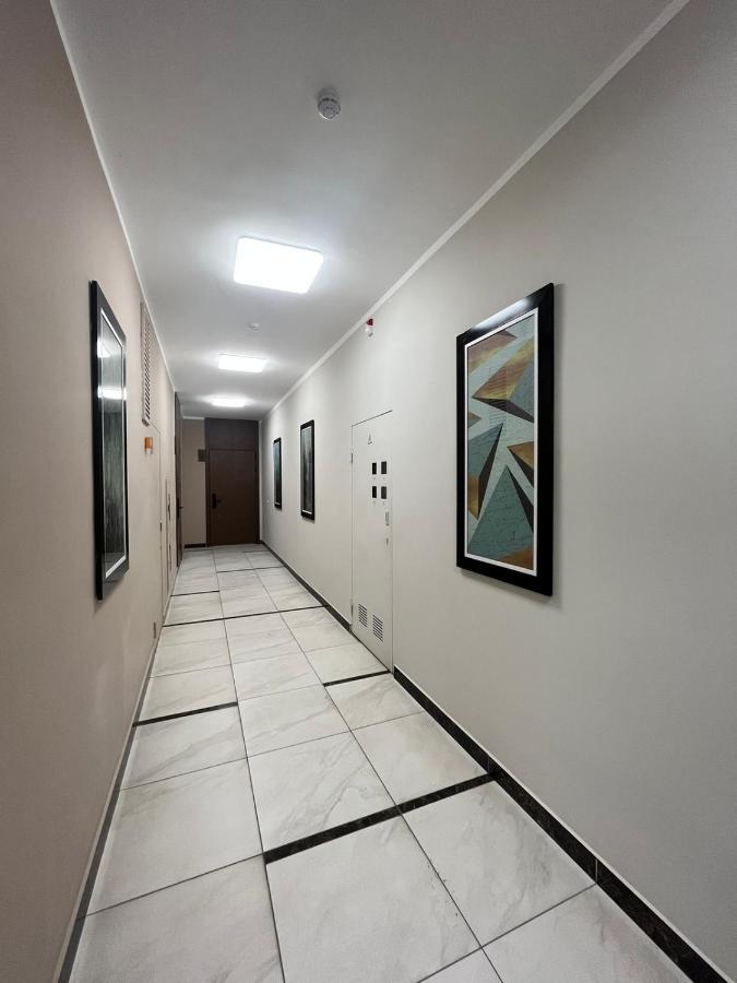 Уютная Стильная Квартира Возле Центрального Парка Горького! Apartamento Almatý Exterior foto