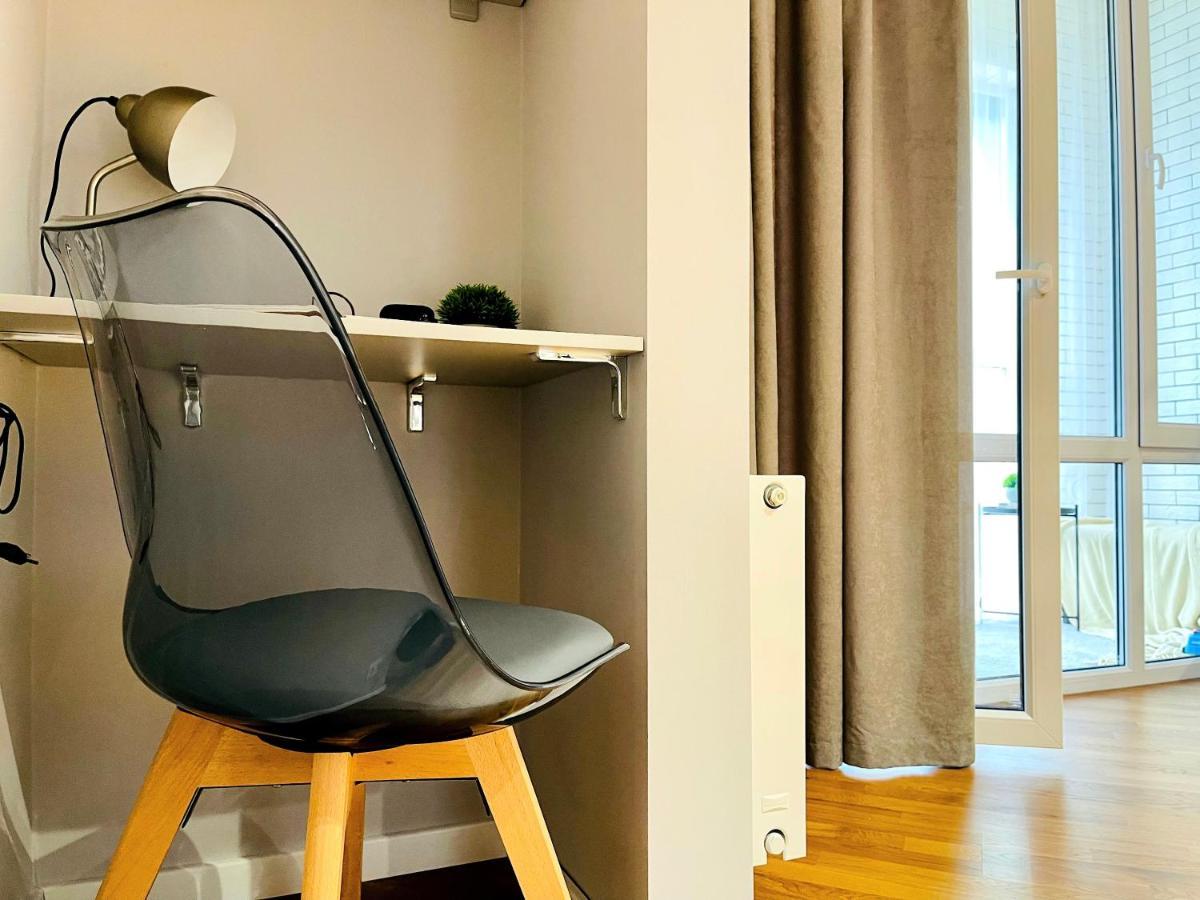 Уютная Стильная Квартира Возле Центрального Парка Горького! Apartamento Almatý Exterior foto